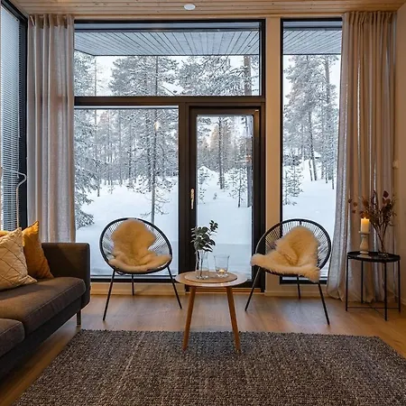 Suunnikas By Hilla Apartamento *